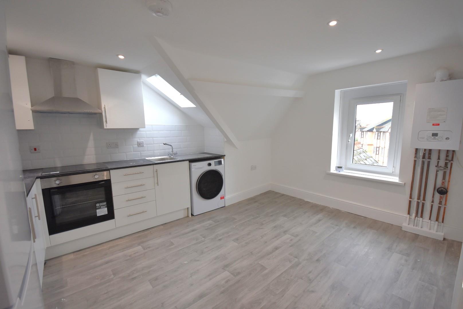 34b Windsor Terrace, Penarth, CF64 1AB